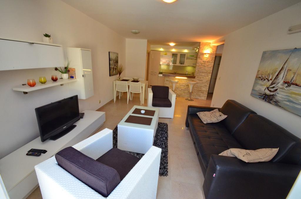 Muo Apartments コトル 部屋 写真